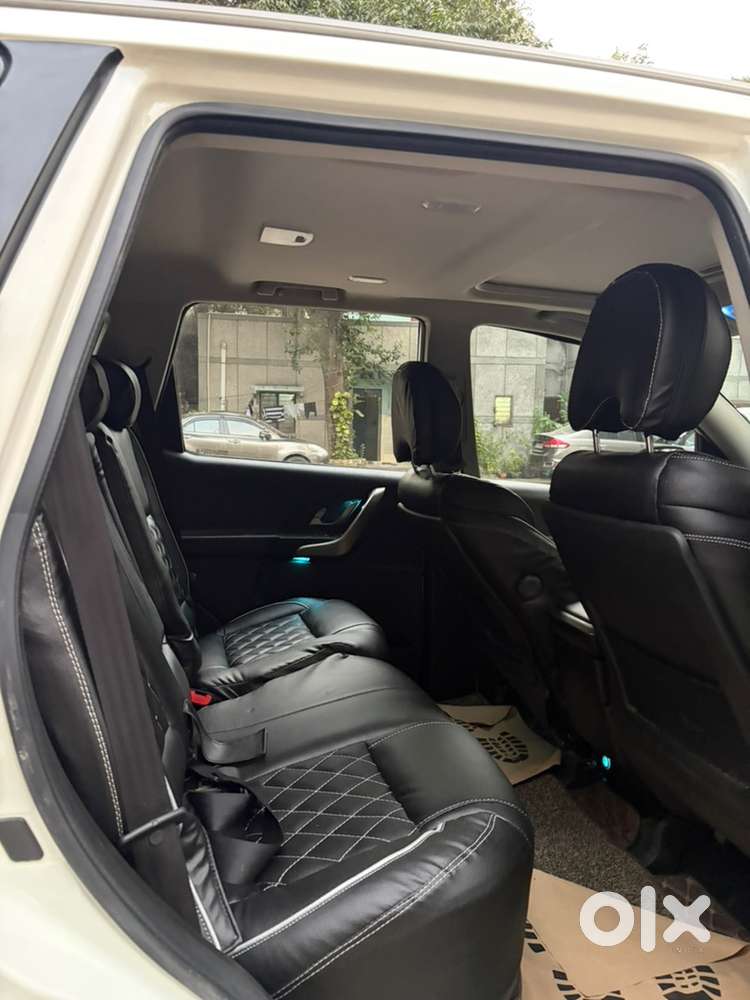 Mahindra Xuv500 Diesel 2018 W9 Automatic 74900km With Service Records