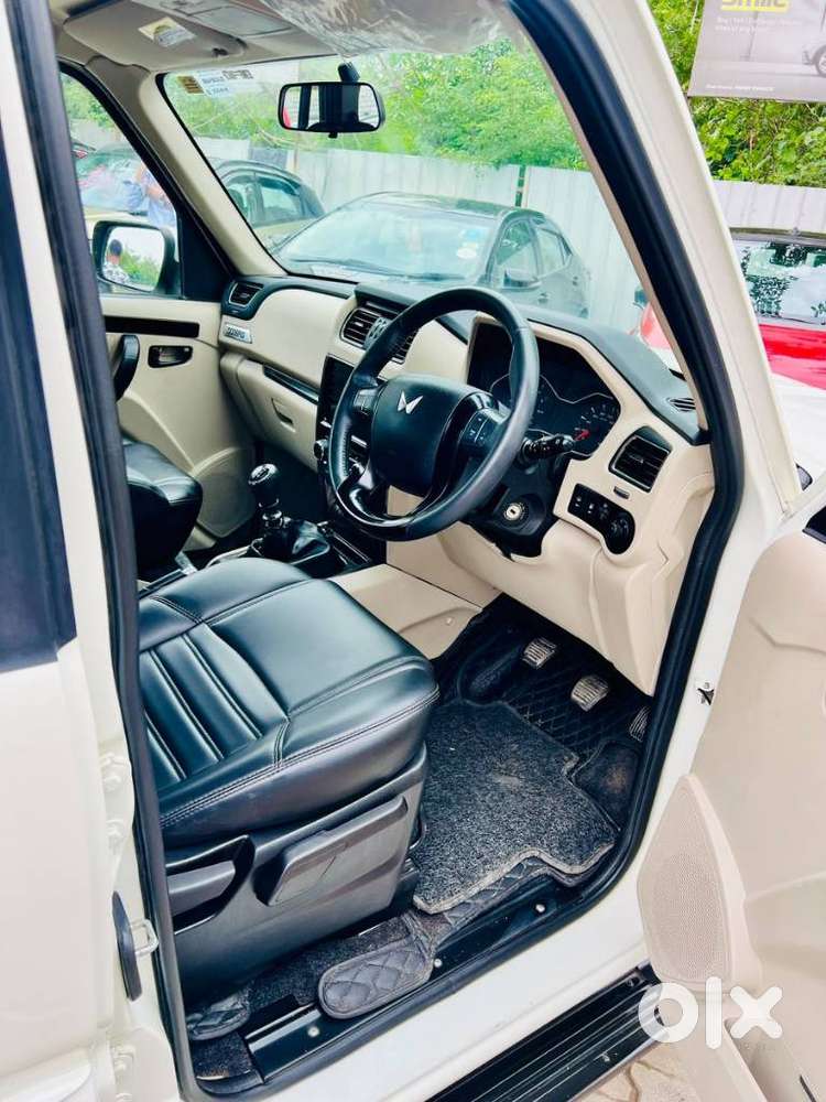 Mahindra Scorpio Classic 2.2 S 11 Mt 7 Str, 2023, Diesel
