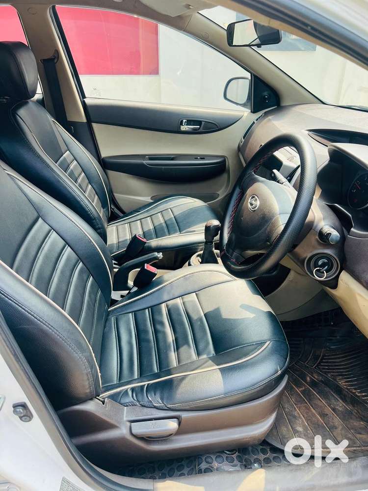 Hyundai I20 2009-2011 Asta, 2011, Diesel