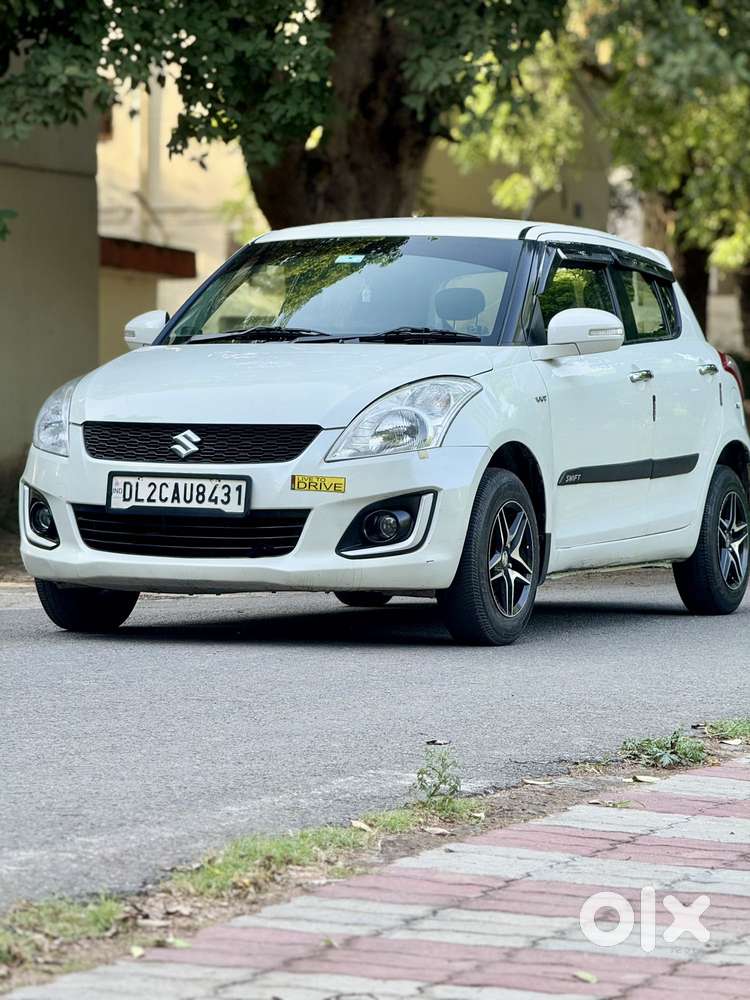 Maruti Suzuki Swift Vxi Optional, 2015, Petrol