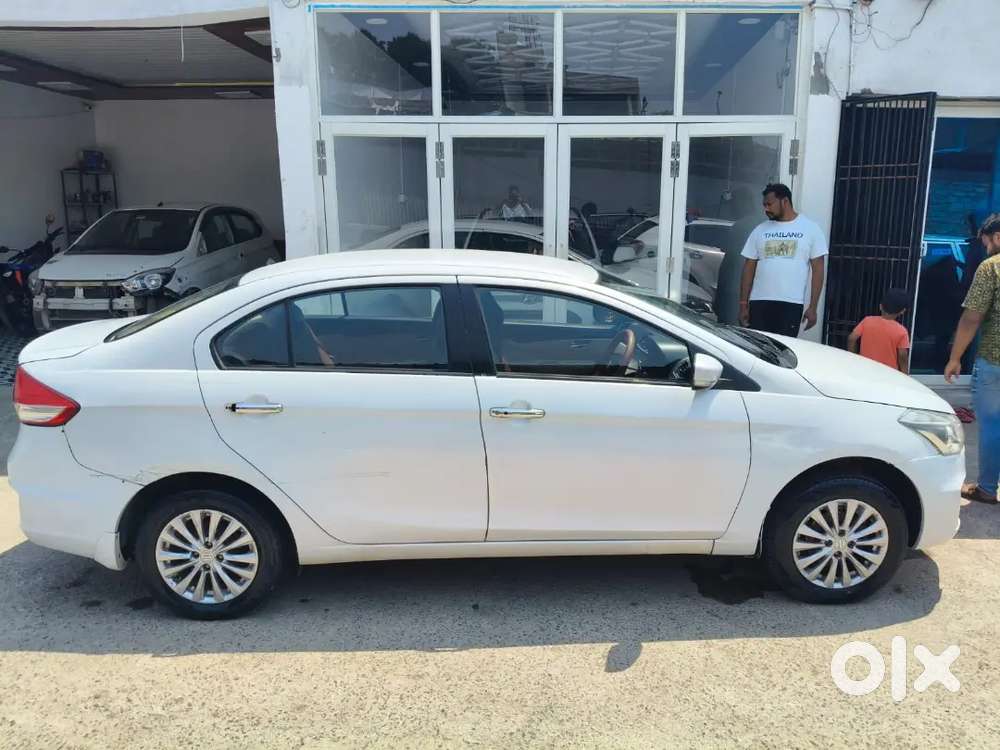 Maruti Suzuki Ciaz 2015 Petrol 73000 Km Driven