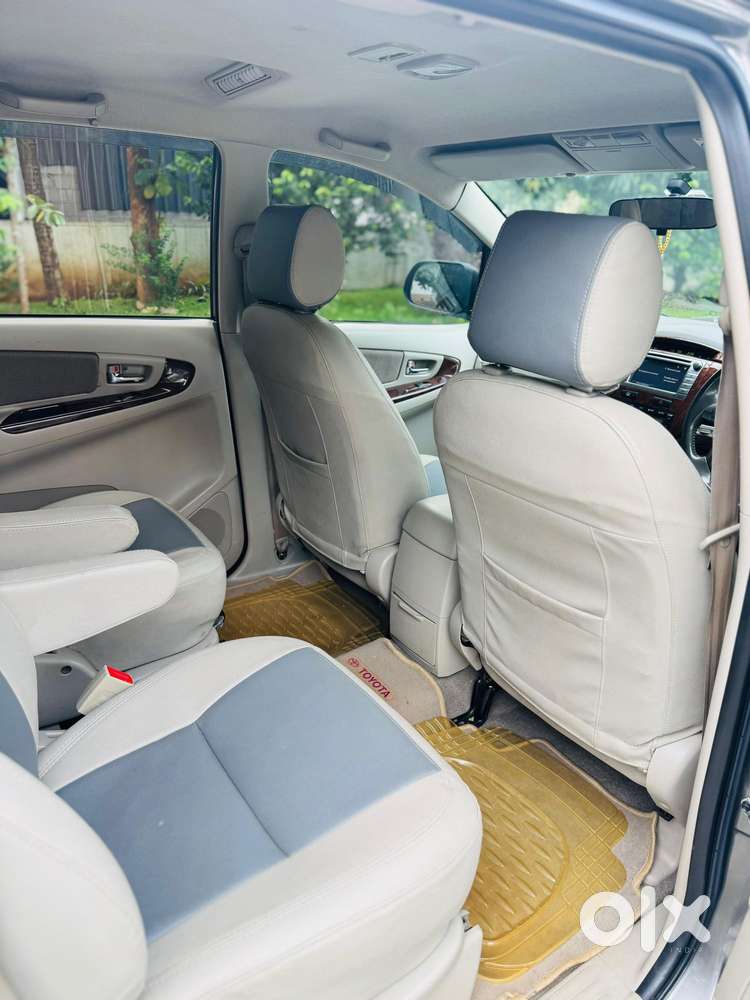 Toyota Innova 2.5 Vx 7 Str, 2014, Diesel