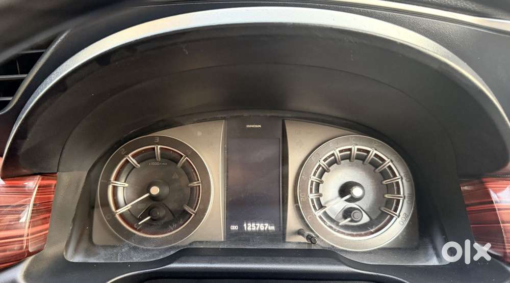 Toyota Innova Crysta 2.8 At Touring Sport, 2017, Diesel