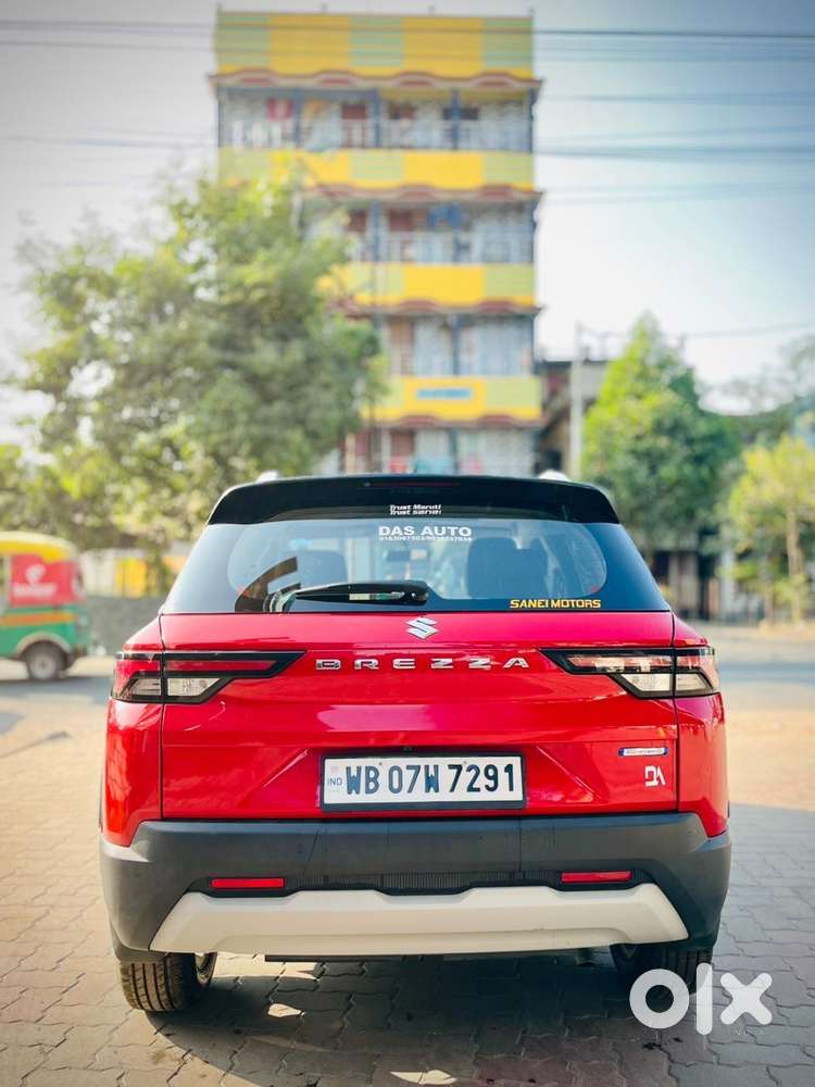 Maruti Suzuki Brezza 1.5 Zxi Smart Hybrid, 2025, Petrol