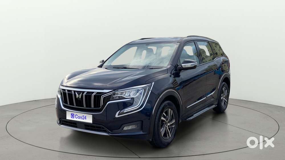 Mahindra Xuv700 2.0 Ax 5 Petrol At Str, 2022, Petrol