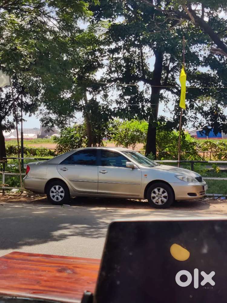Toyota Camry 2.4 Z – 2004 Model