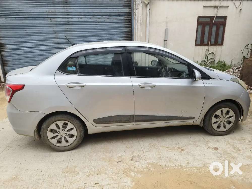 Hyundai Xcent 2016