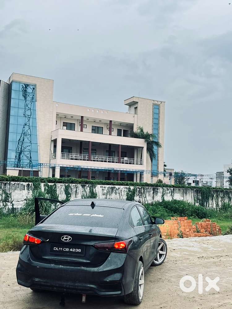 Hyundai Verna Petrol 2019