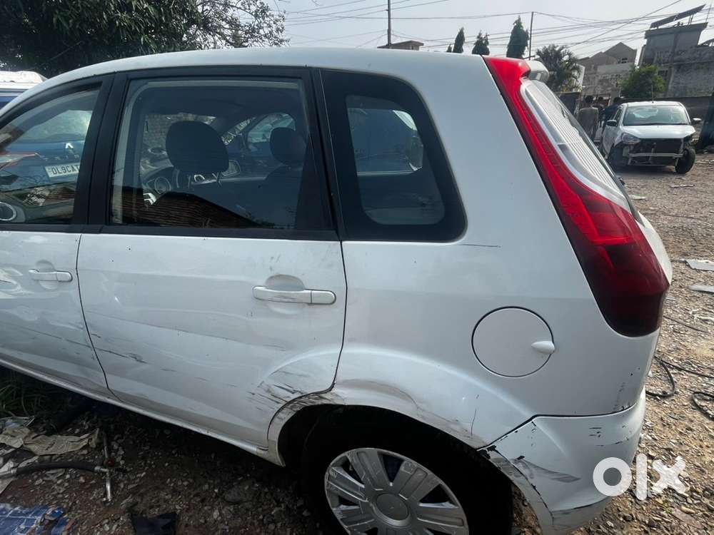 Ford Figo Petrol 2011