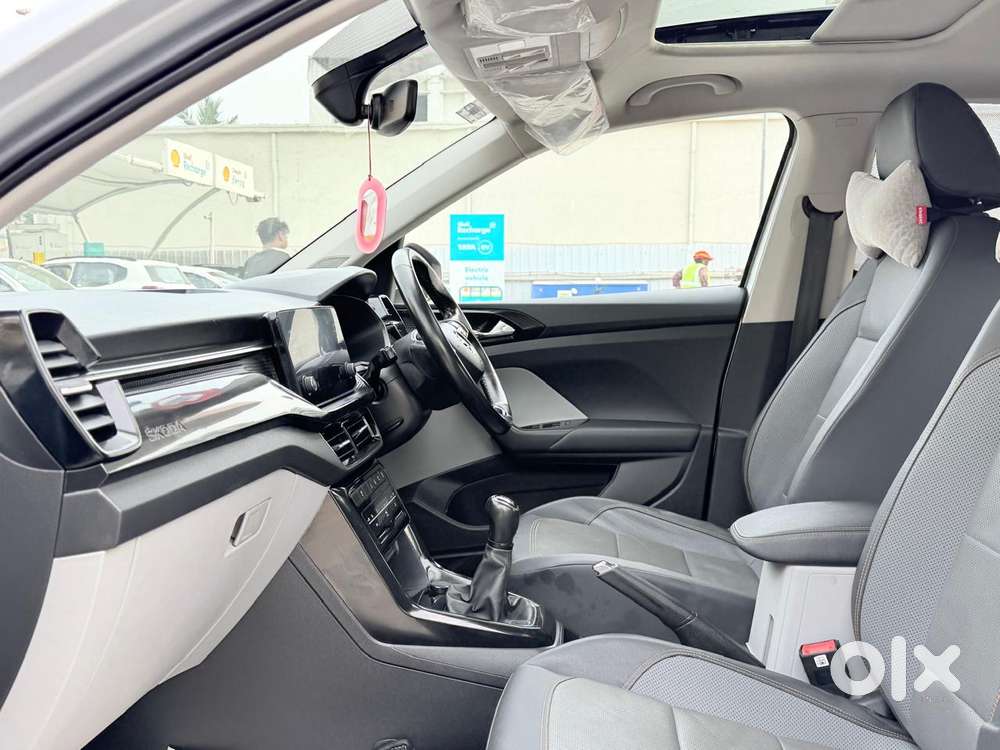 Skoda Kushaq 1.0 Tsi Style, 2023, Petrol