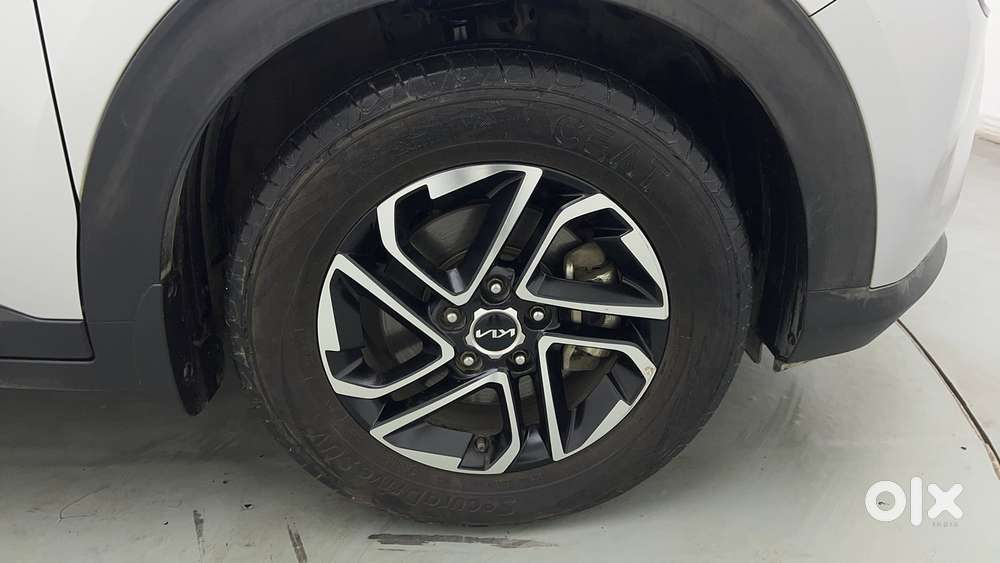 Kia Carens 1.4 Prestige Plus Turbo 7 Str, 2022, Petrol
