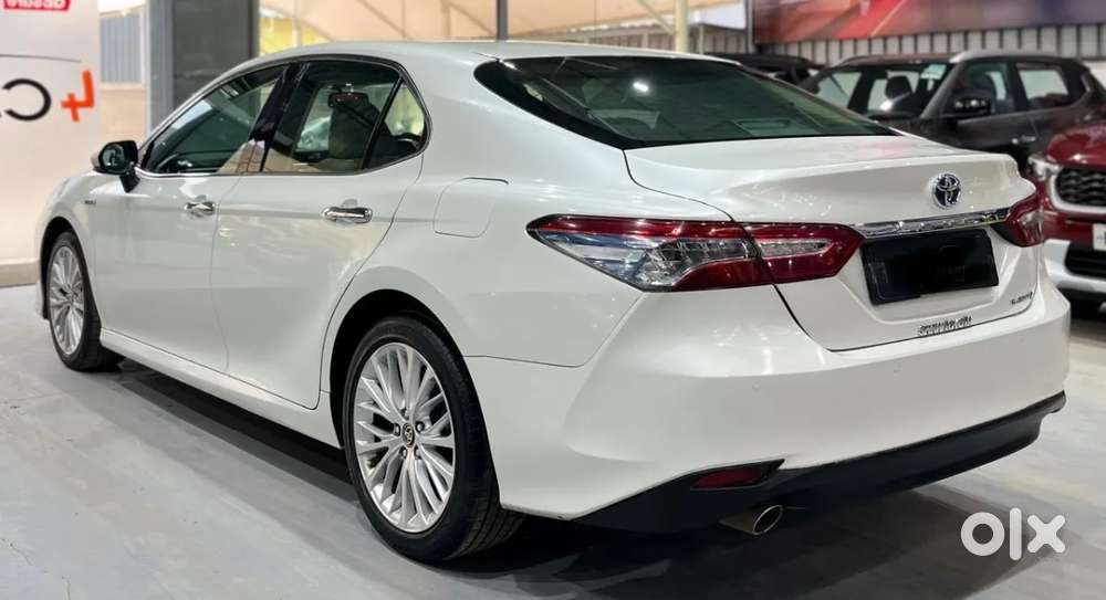 Toyota Camry Hybrid, 2020, Petrol