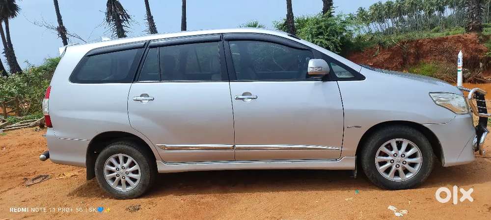Toyota Innova Diesel 2014
