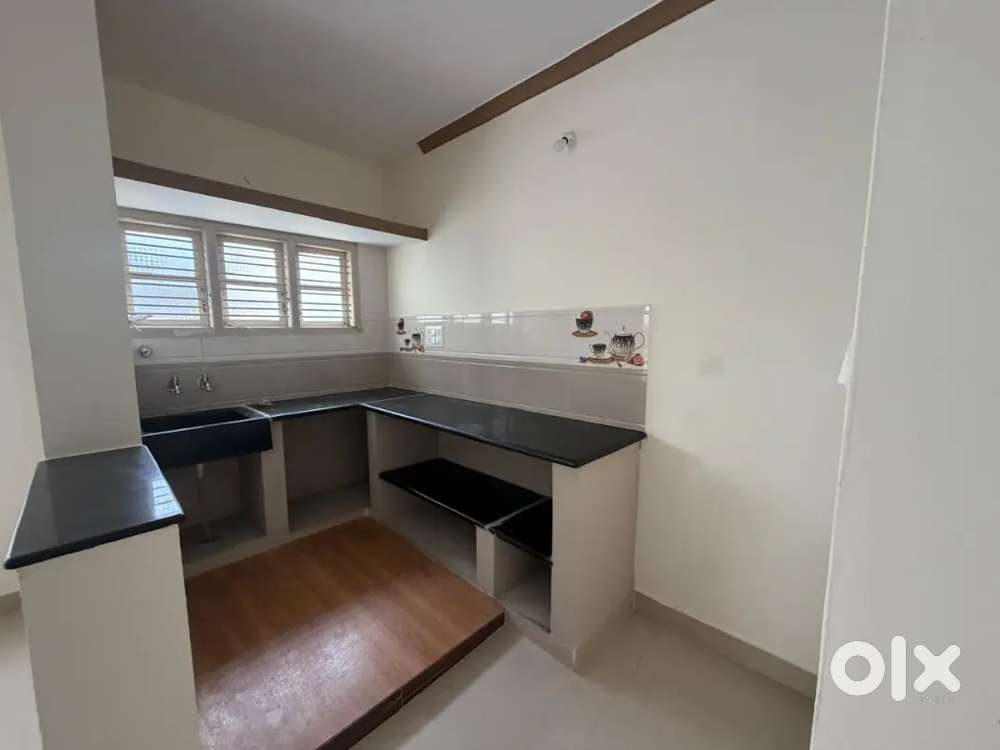 Hebbal 2nd stage house for rent in 1bhk 1 St floor