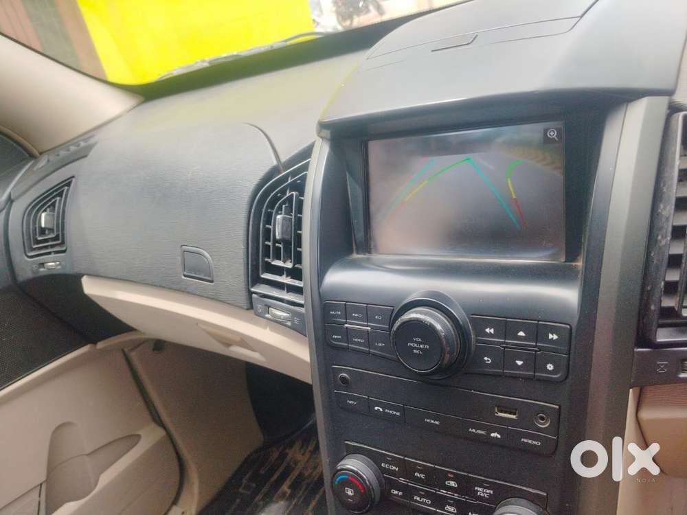 Mahindra Xuv500 2.2 W10, 2015, Diesel