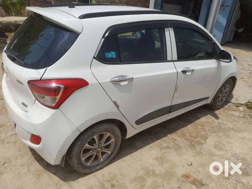 Hyundai Grand I10 2015 Double Airbag Push Start Ally Wheel