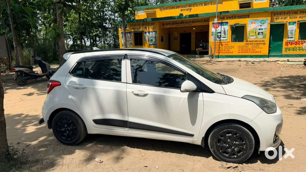 Hyundai Grand I10 2019 Diesel 65000 Km Driven