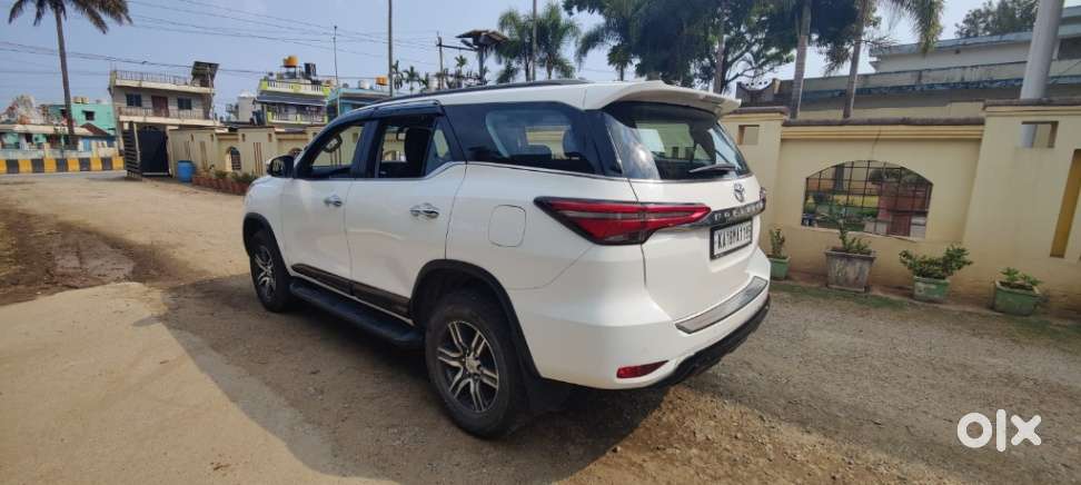 Toyota Fortuner 4x2 Mt 2.7 Petrol, 2021, Diesel