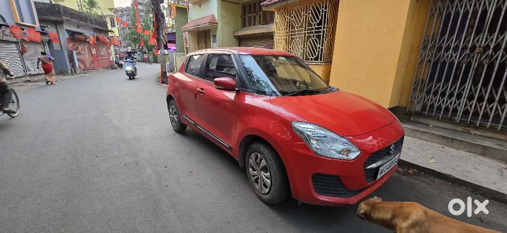 Maruti Suzuki Swift 2021 Petrol 32300 Km Driven
