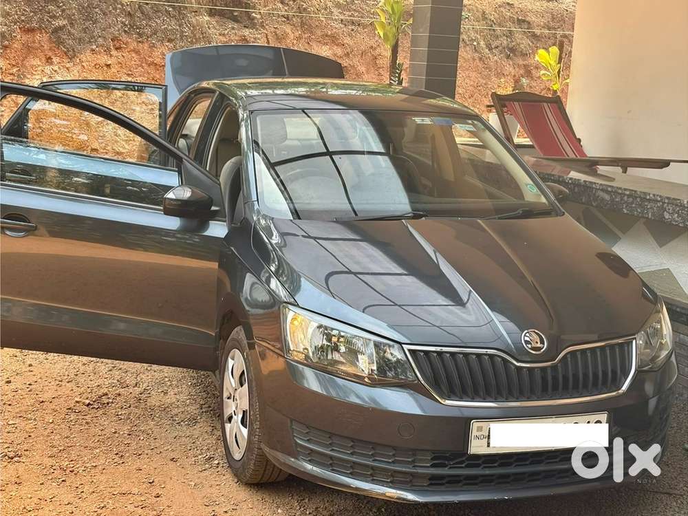 Skoda Rapid 2021 Petrol