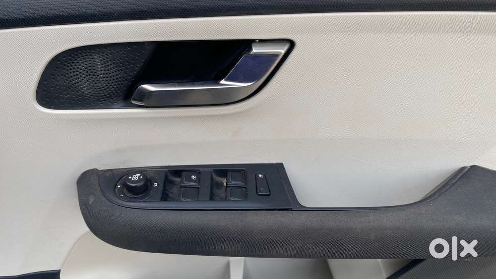 Tata Altroz Xz, 2022, Petrol