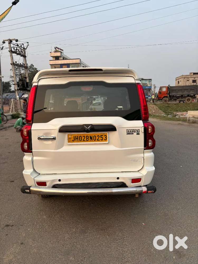 Mahindra Scorpio 2023 डीज़ल Manual