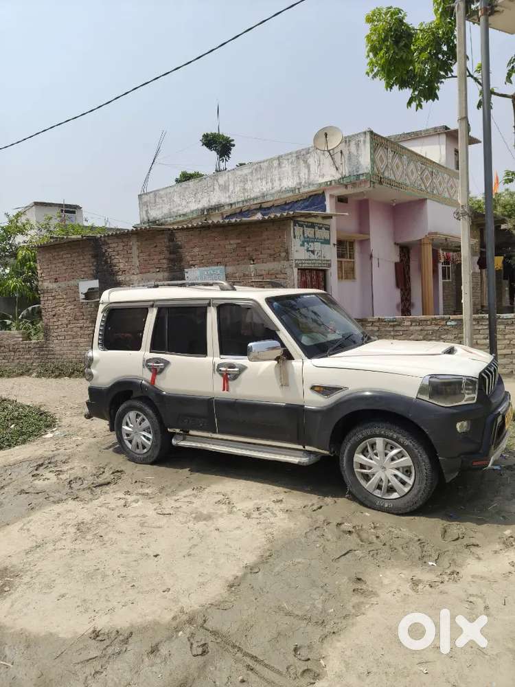 Mahindra Scorpio 2015 Diesel 115289 Km Driven