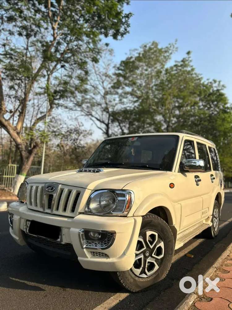 Mahindra Scorpio Classic 2011