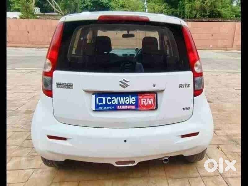 Maruti Suzuki Ritz Genus Vxi, 2012, Petrol