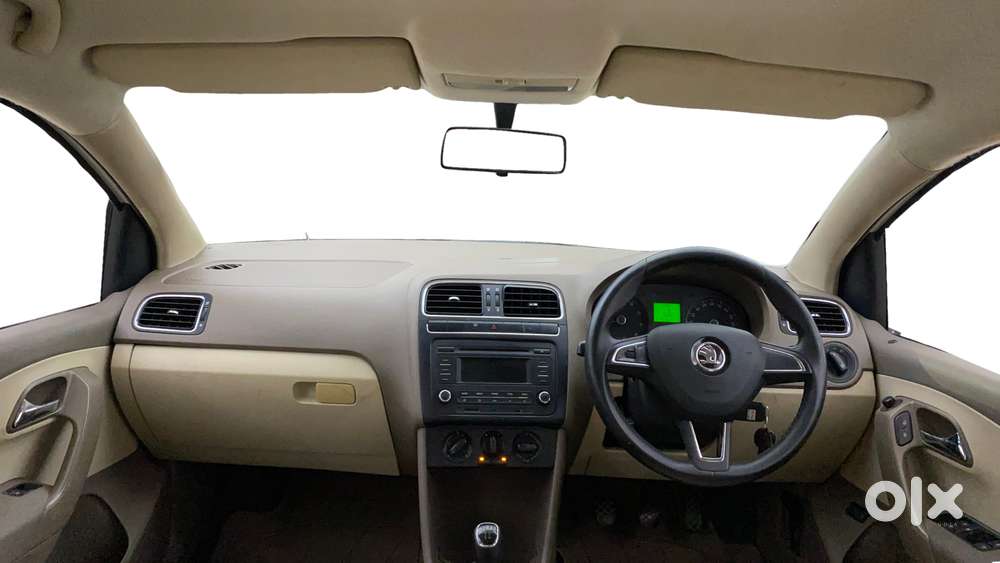 Skoda Rapid 1.6 Ambition Plus Mpi, 2014, Petrol