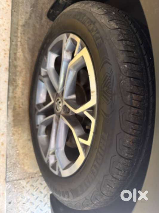 Skoda Kushaq 1.0 Tsi Style, 2021, Petrol