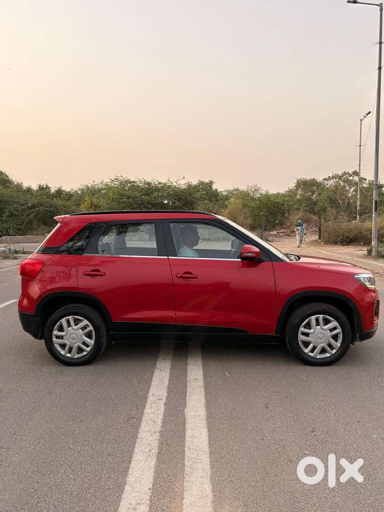 Maruti Suzuki Brezza 1.5 Vxi Smart Hybrid, 2022, Petrol