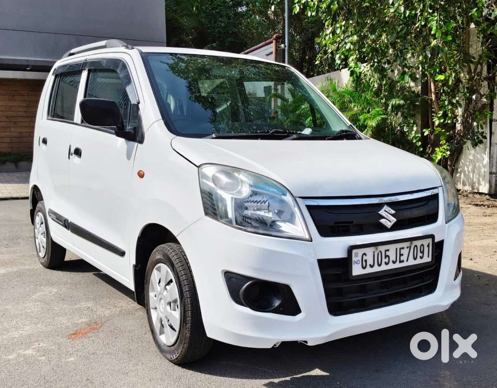 Maruti Suzuki Wagon R Vxi Amt Opt, 2014, Cng & Hybrids
