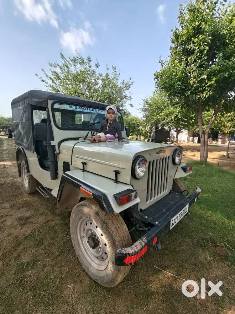 Mahindra Major Jeep
