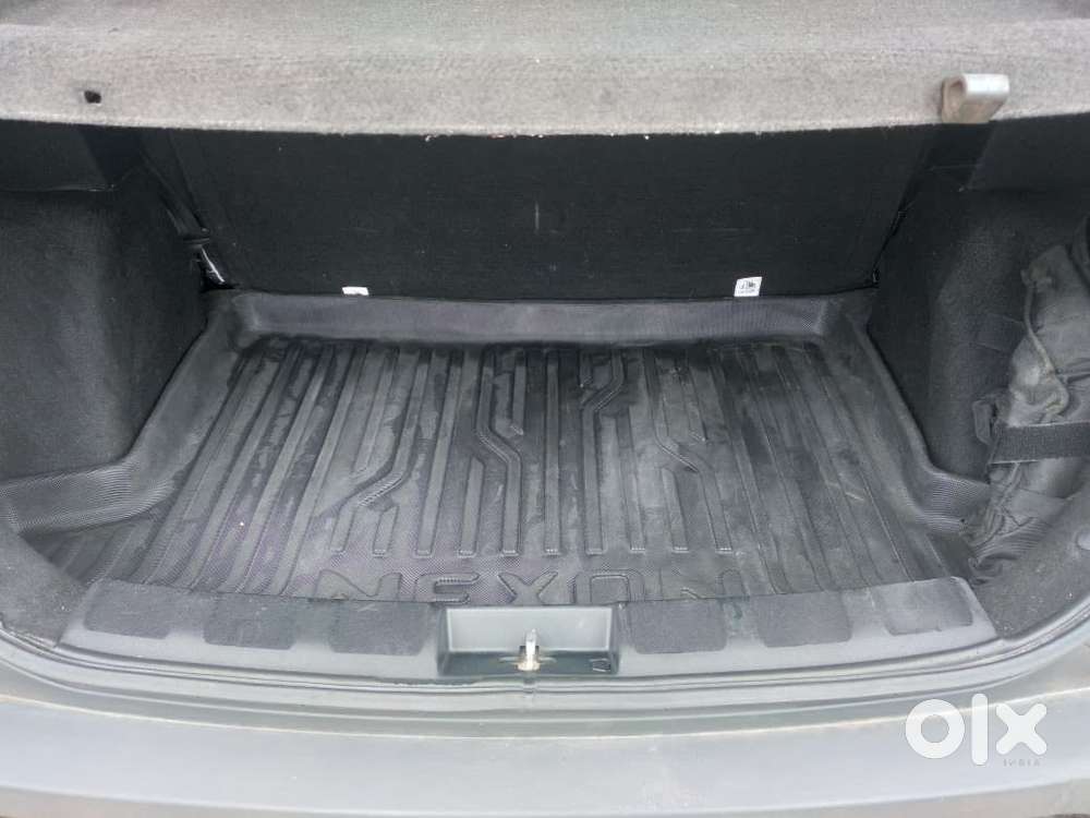 Tata Nexon 1.2 Revotron Xm (s), 2021, Petrol