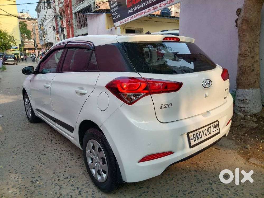 Hyundai I20 1.4 Sportz, 2016, Petrol