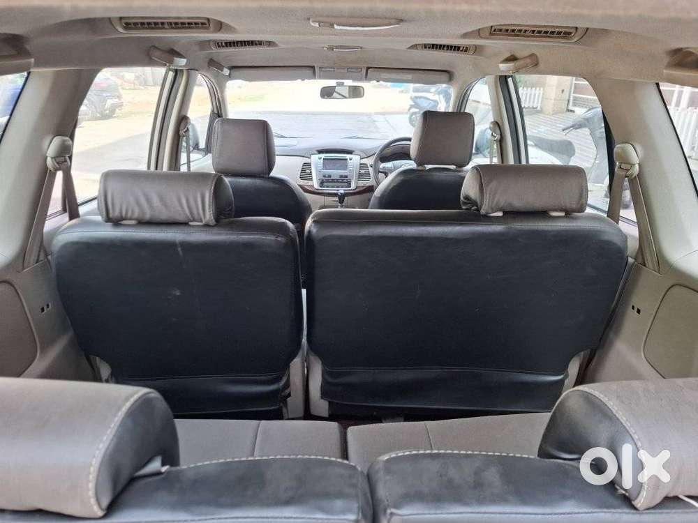 Toyota Innova 2.5 Vx 8 Str, 2014, Diesel