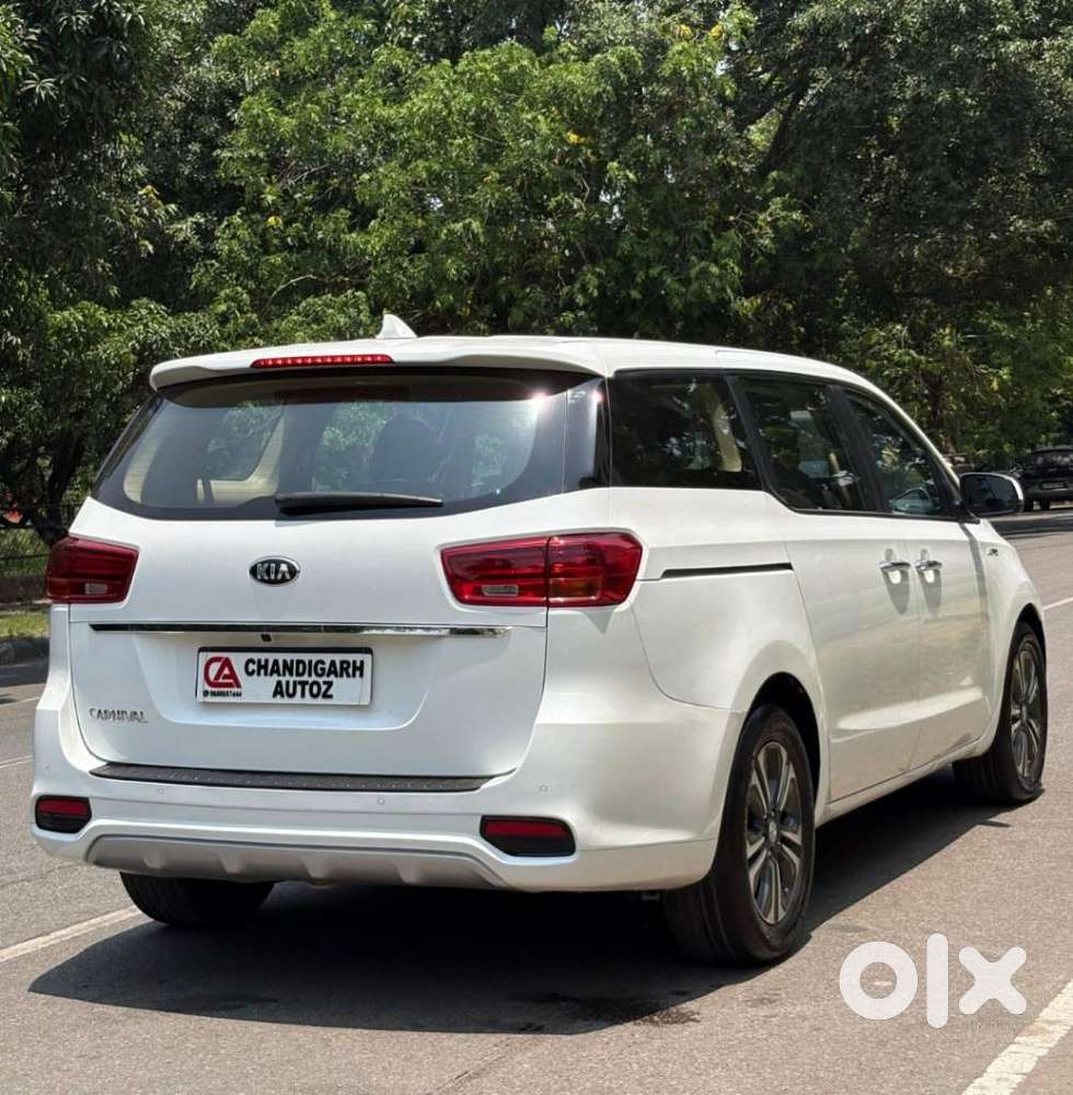 Kia Carnival Prestige, 2021, Diesel