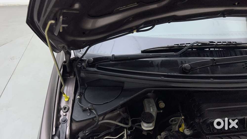 Tata Tiago Xza, 2019, Petrol