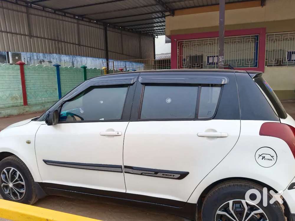 Swift Maruti Suzuki 2007 Petrol Manual