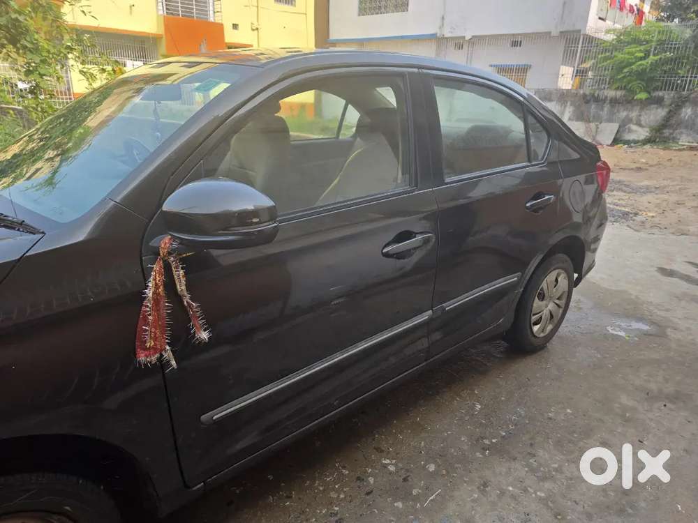 Under Warranty Honda Amaze 2019 Diesel 66700 Km Driven