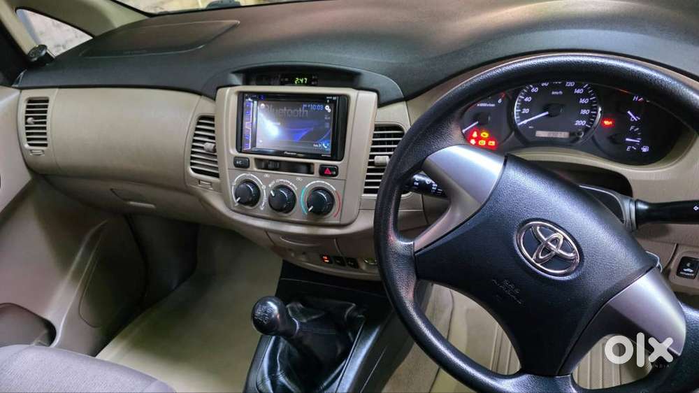 Toyota Innova 2015 Diesel Company Maintained