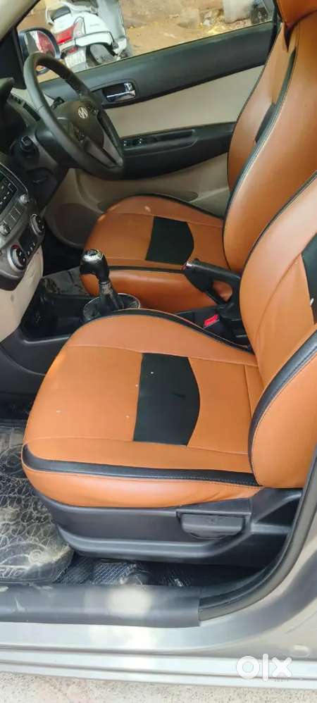 I20 Sports Disel Showroom Track