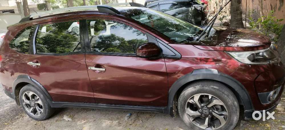 Honda Br-v 2017 Petrol Well Maintained