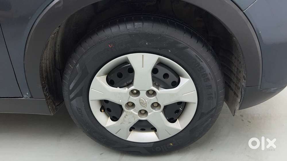 Mahindra Xuv300 W6, 2020, Petrol
