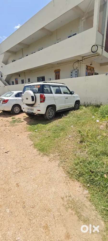 Mahindra Tuv 300 2017 Plus