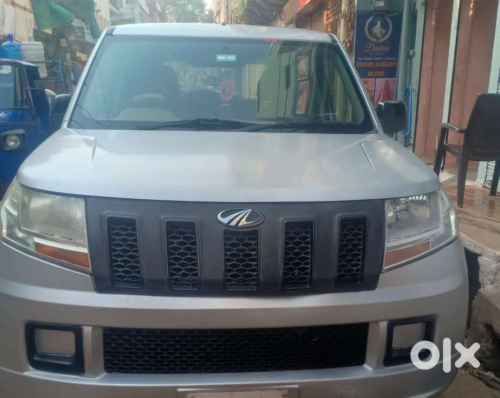 Mahindra Tuv 300 2017