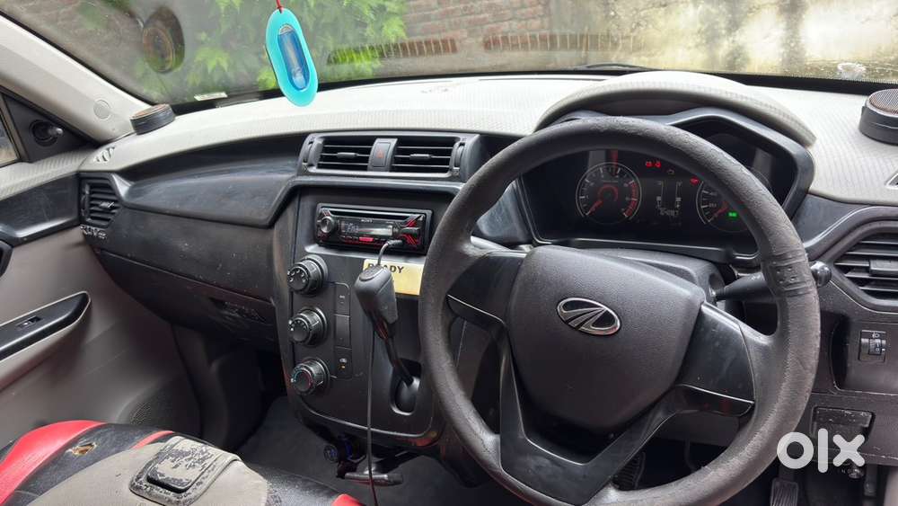 Mahindra Kuv 100 2017 Model