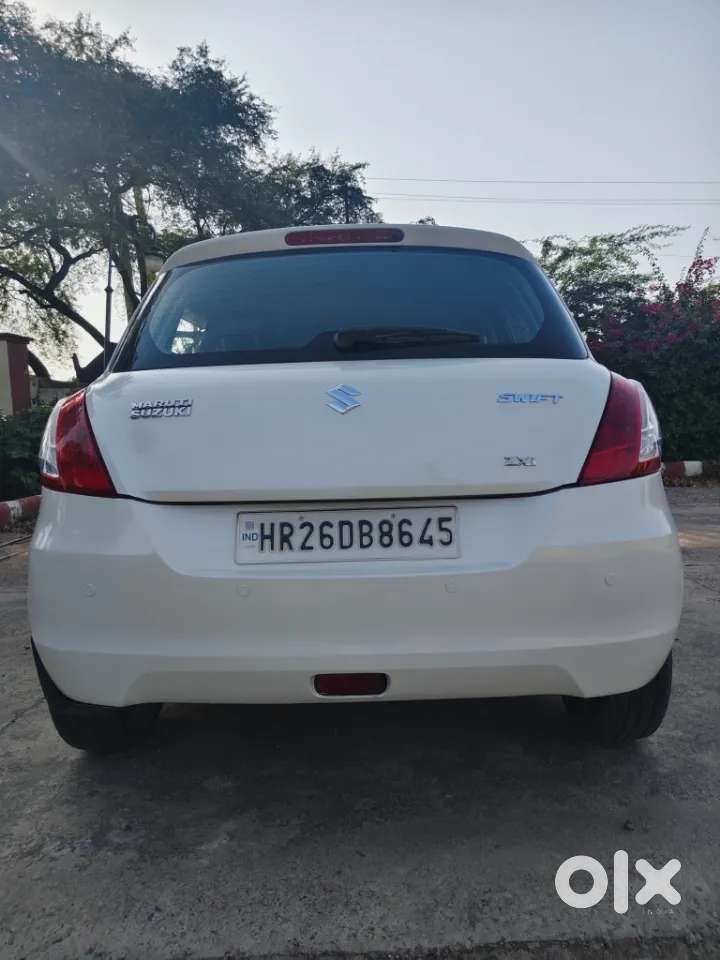 Maruti Suzuki Swift 1.3 Zxi, 2017, Petrol