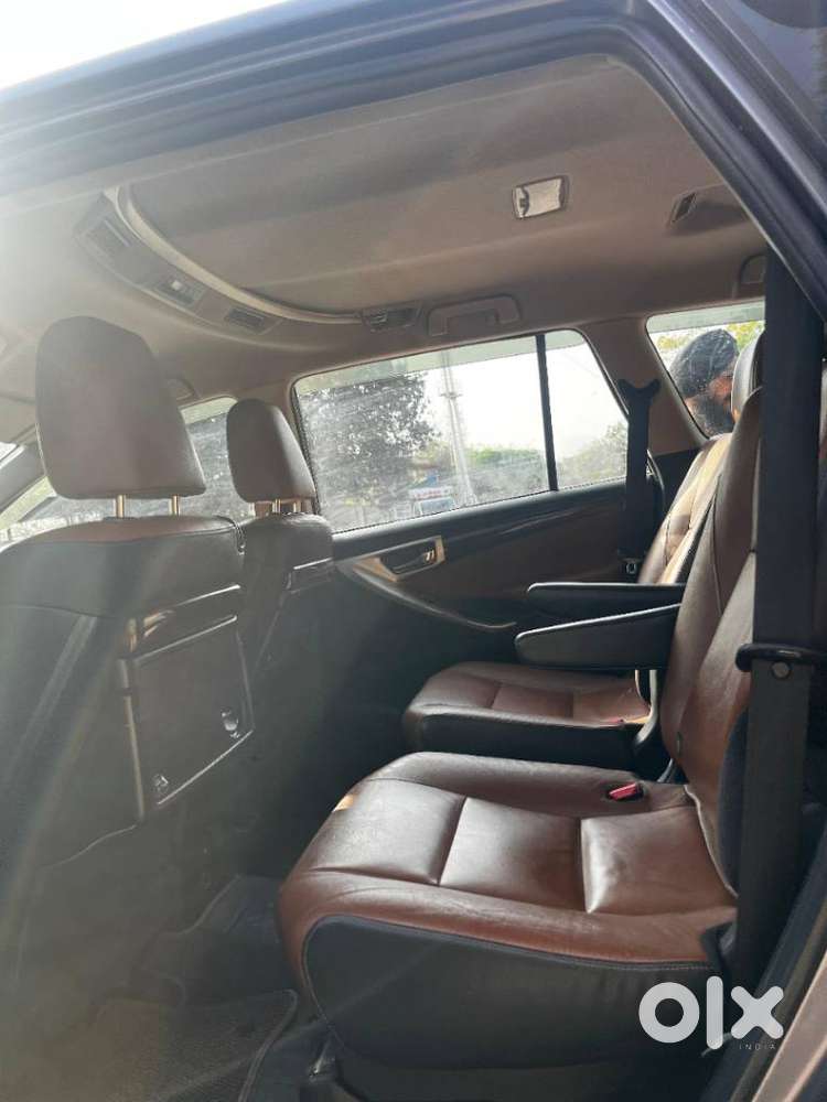 Toyota Innova Crysta, 2018, Petrol